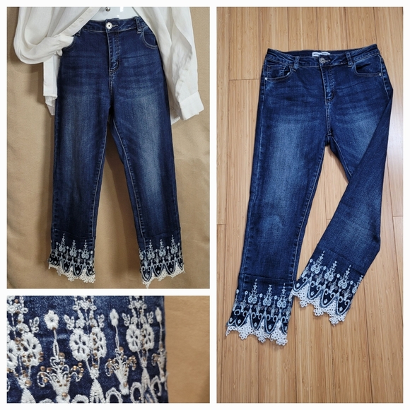 Embellished Jean's/ M / L - Picture 10 of 11